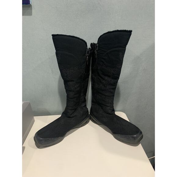 THE NORTH FACE PRIMA LOFT BOOTS - Picture 1 of 7